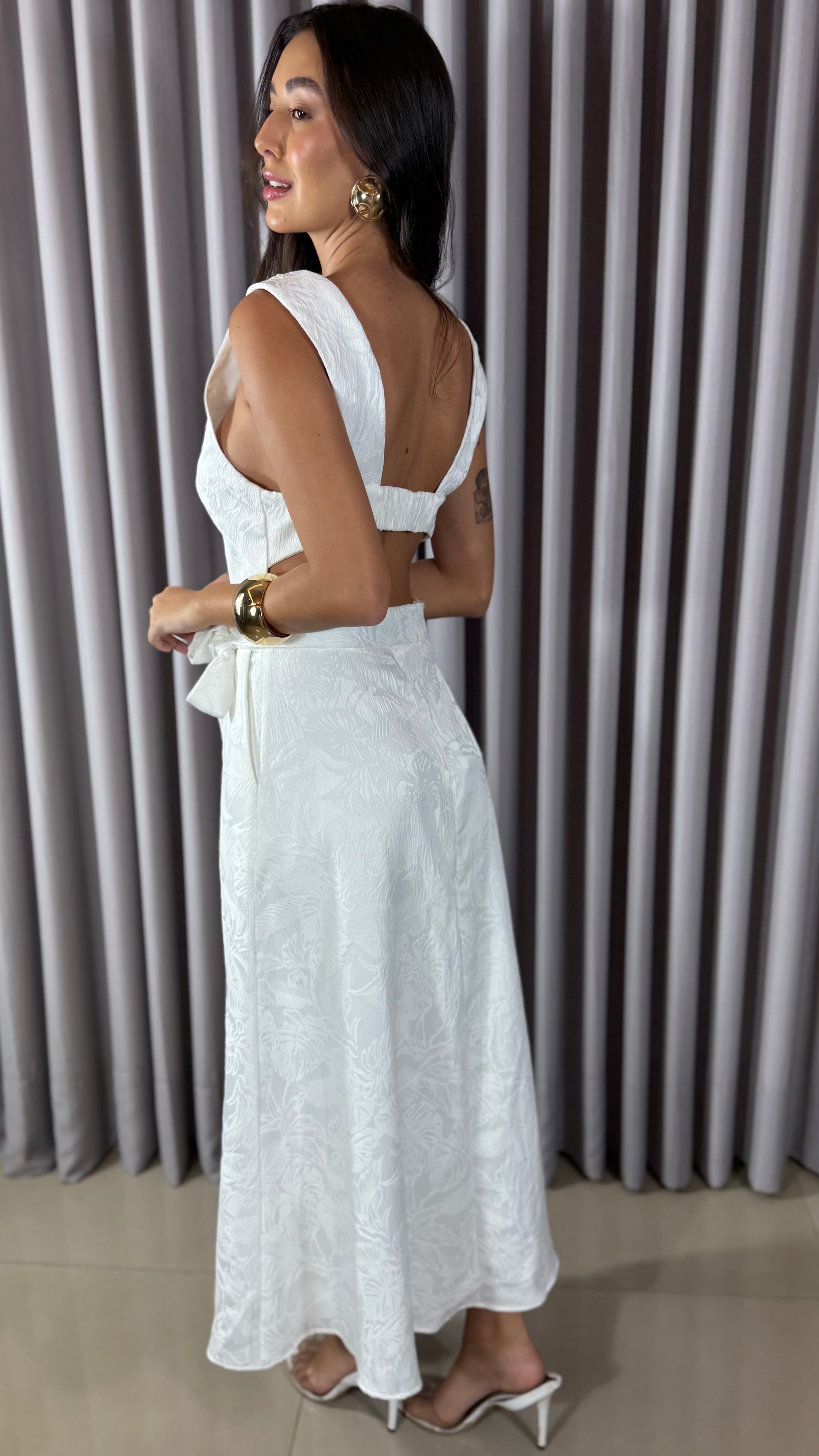 VESTIDO MIDI - REGINA SALOMÃO