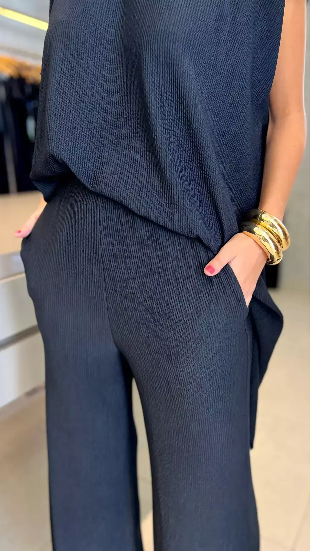 CONJUNTO ASSIMETRICO