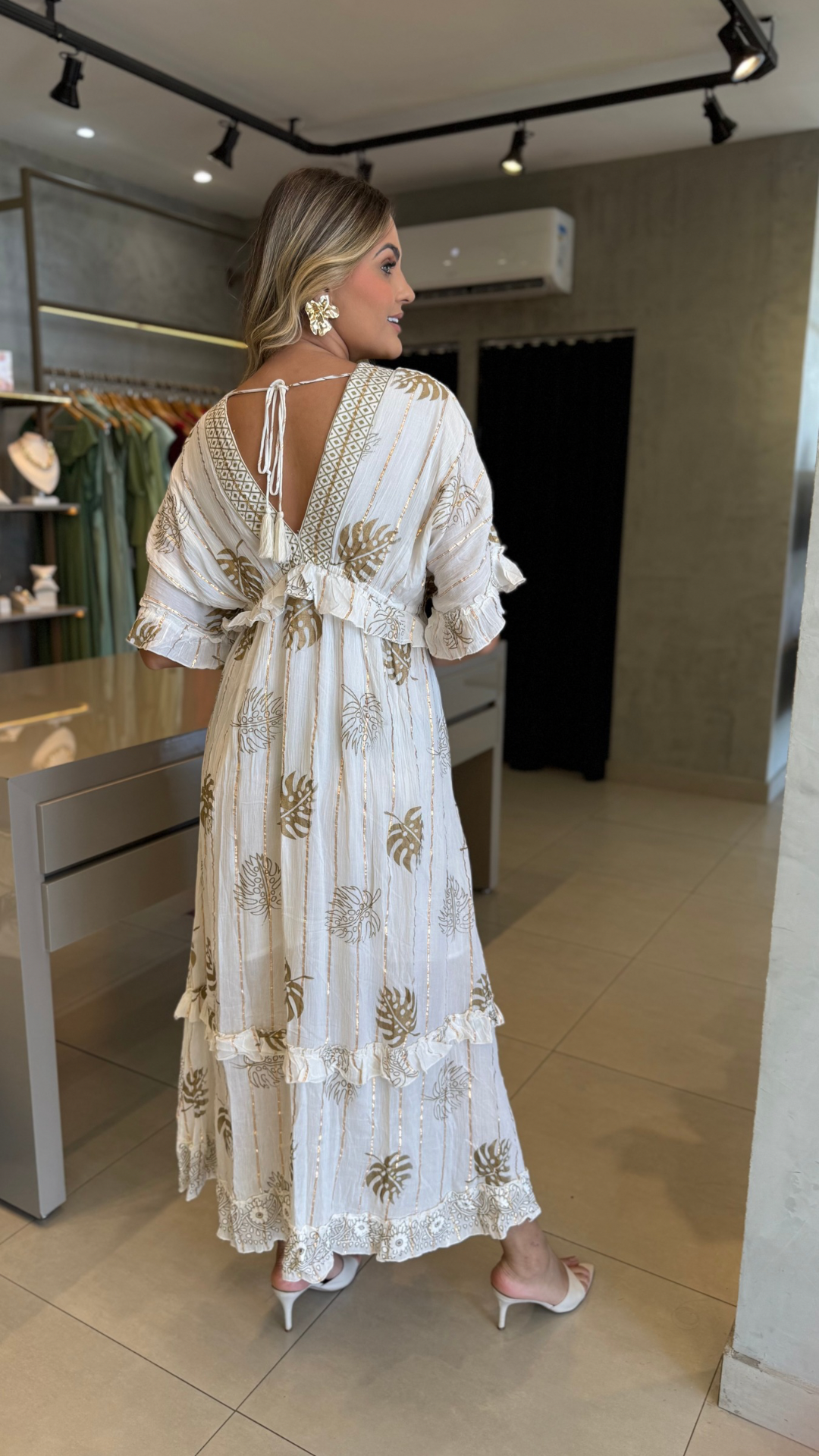 VESTIDO INDIANO MORCEGO