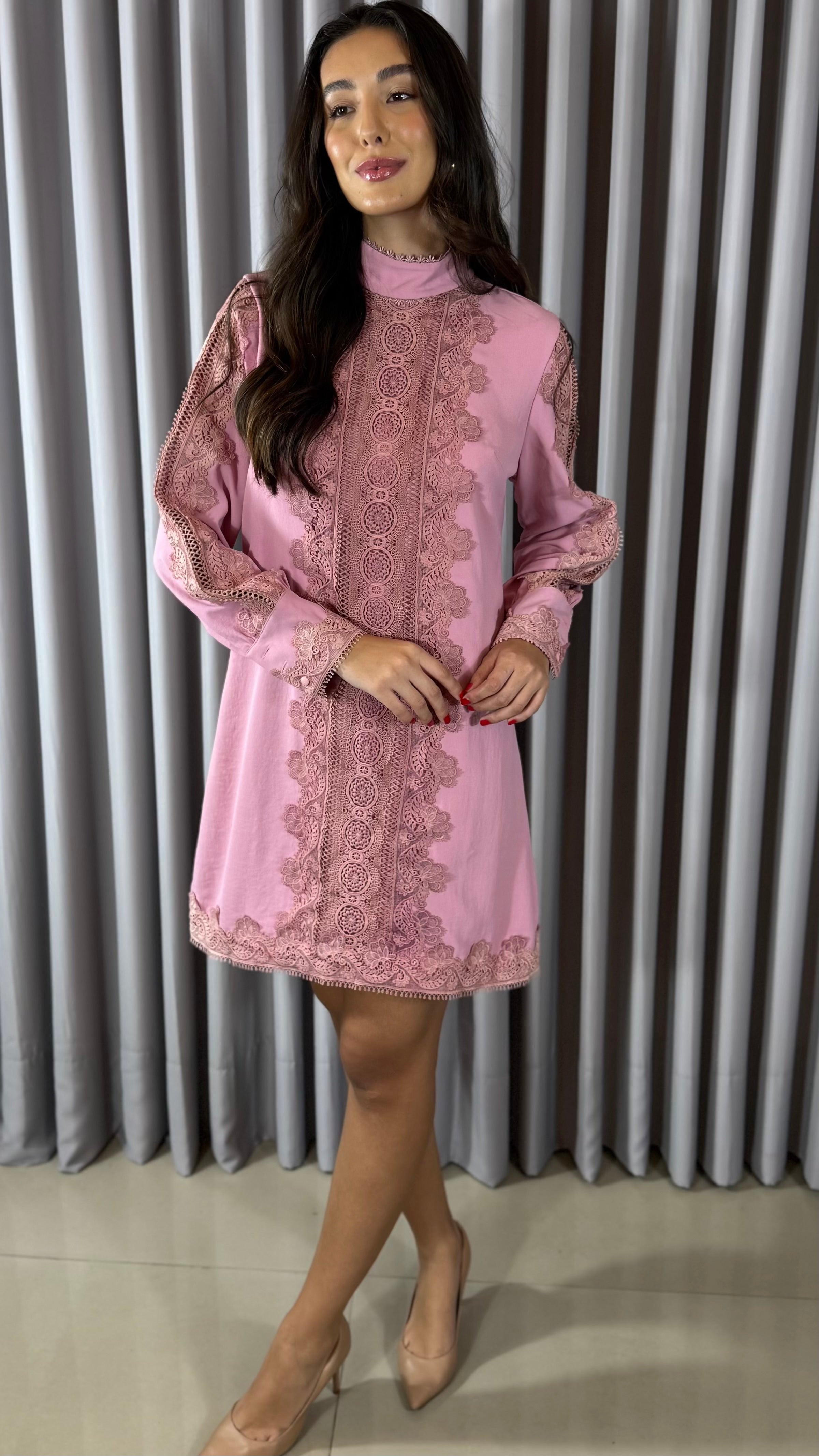 VESTIDO CURTO RENDA - ANNE FERNANDES