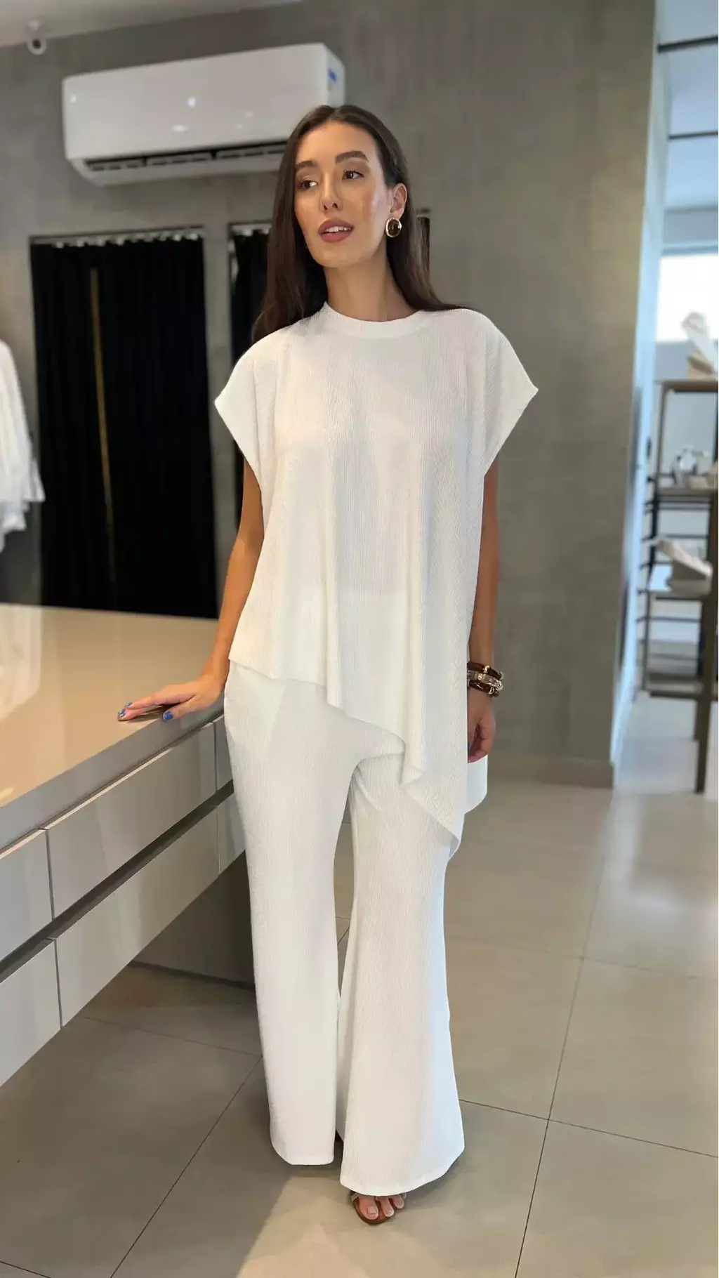 CONJUNTO ASSIMETRICO
