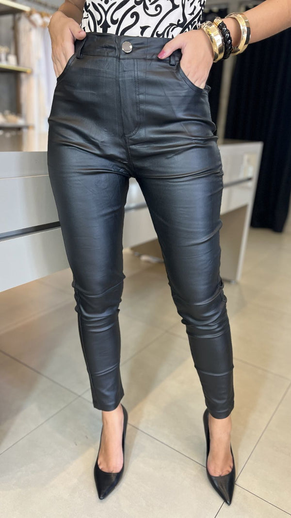 CALÇA ENCERADA
