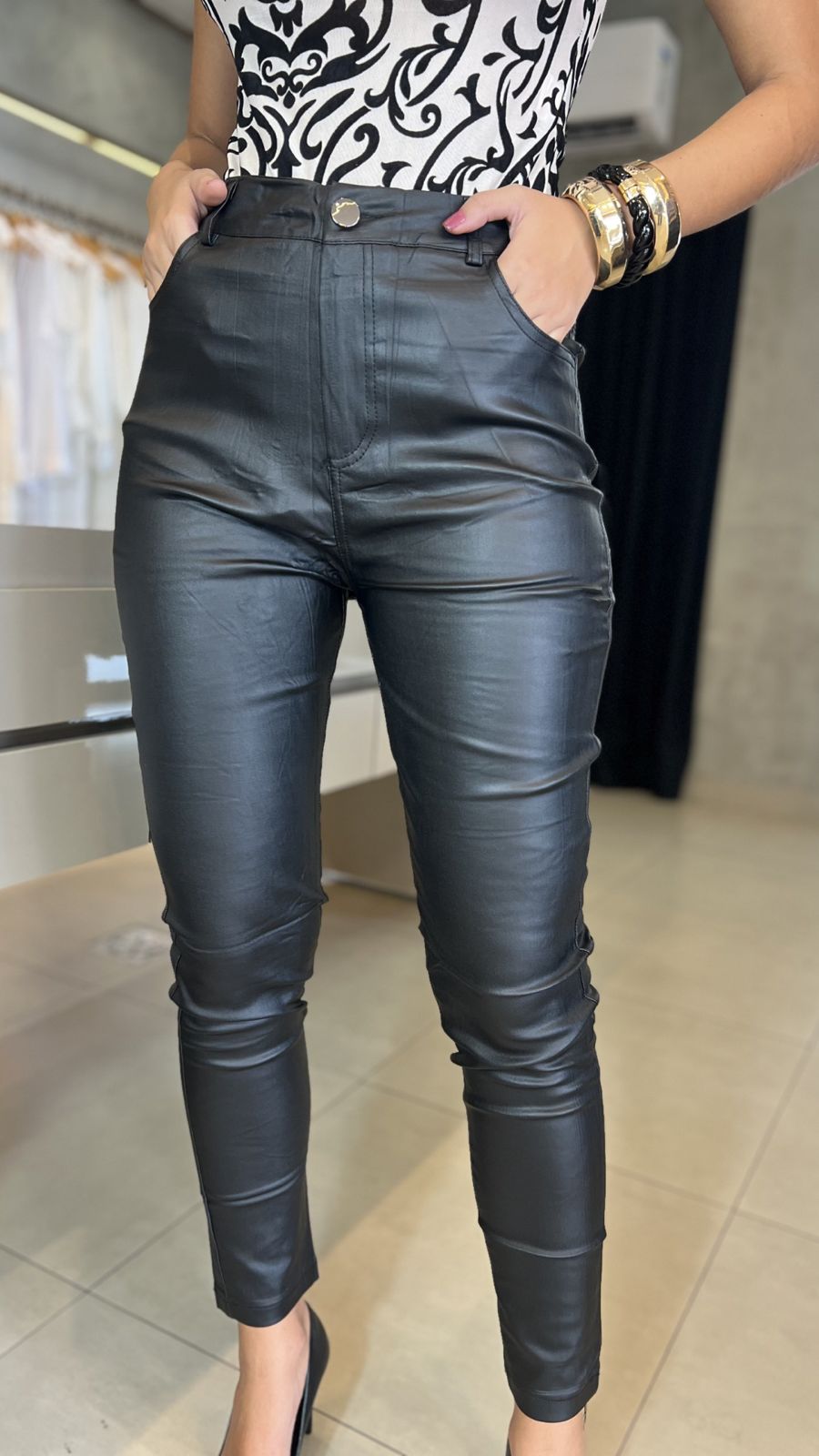 CALÇA ENCERADA