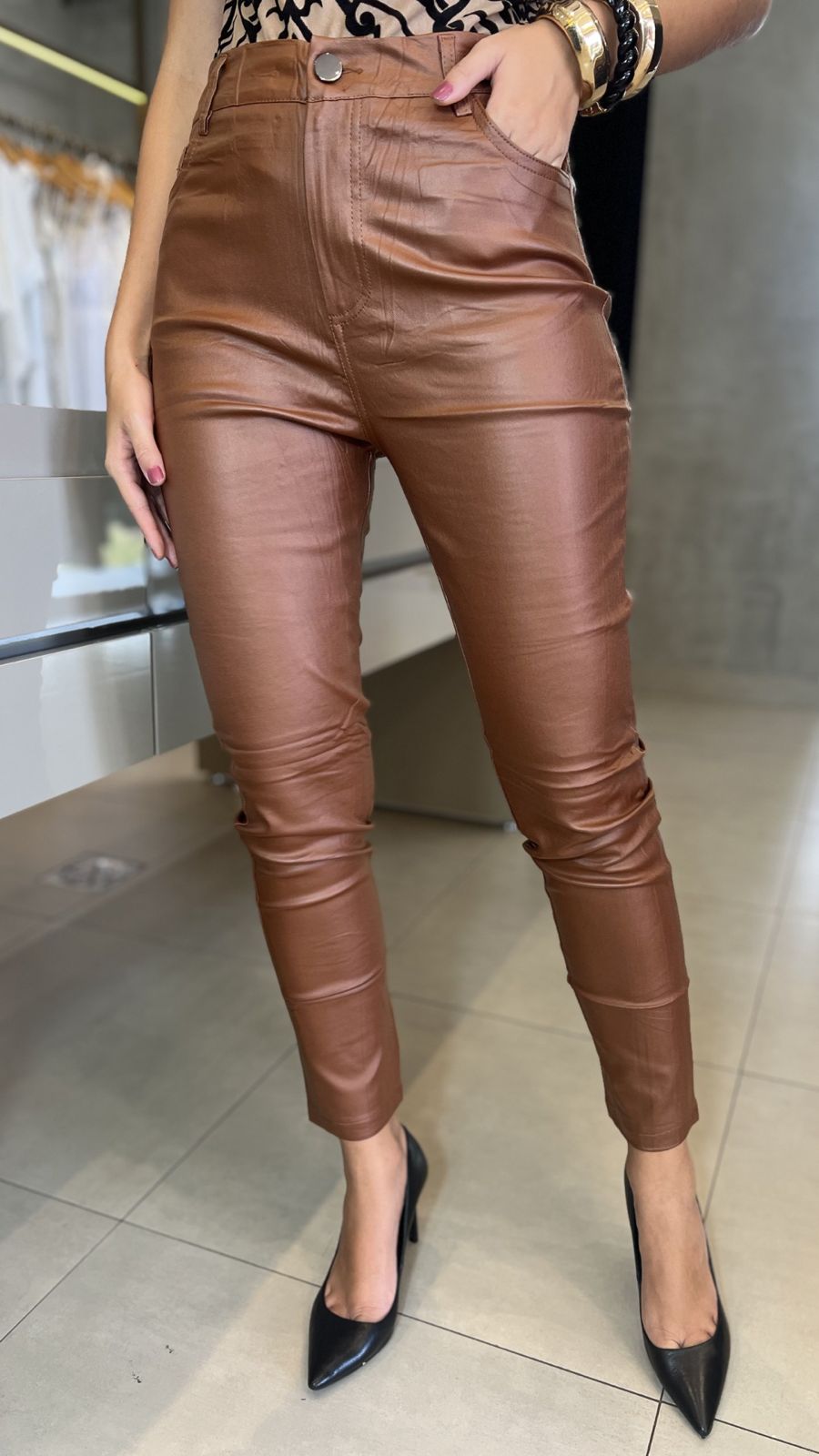 CALÇA ENCERADA