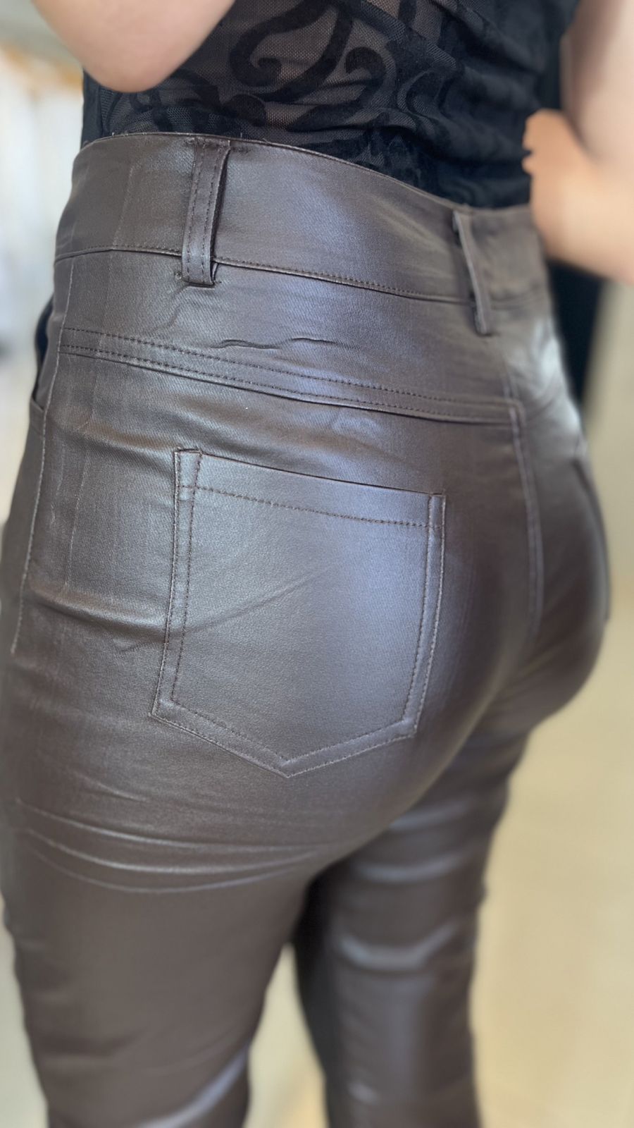 CALÇA ENCERADA