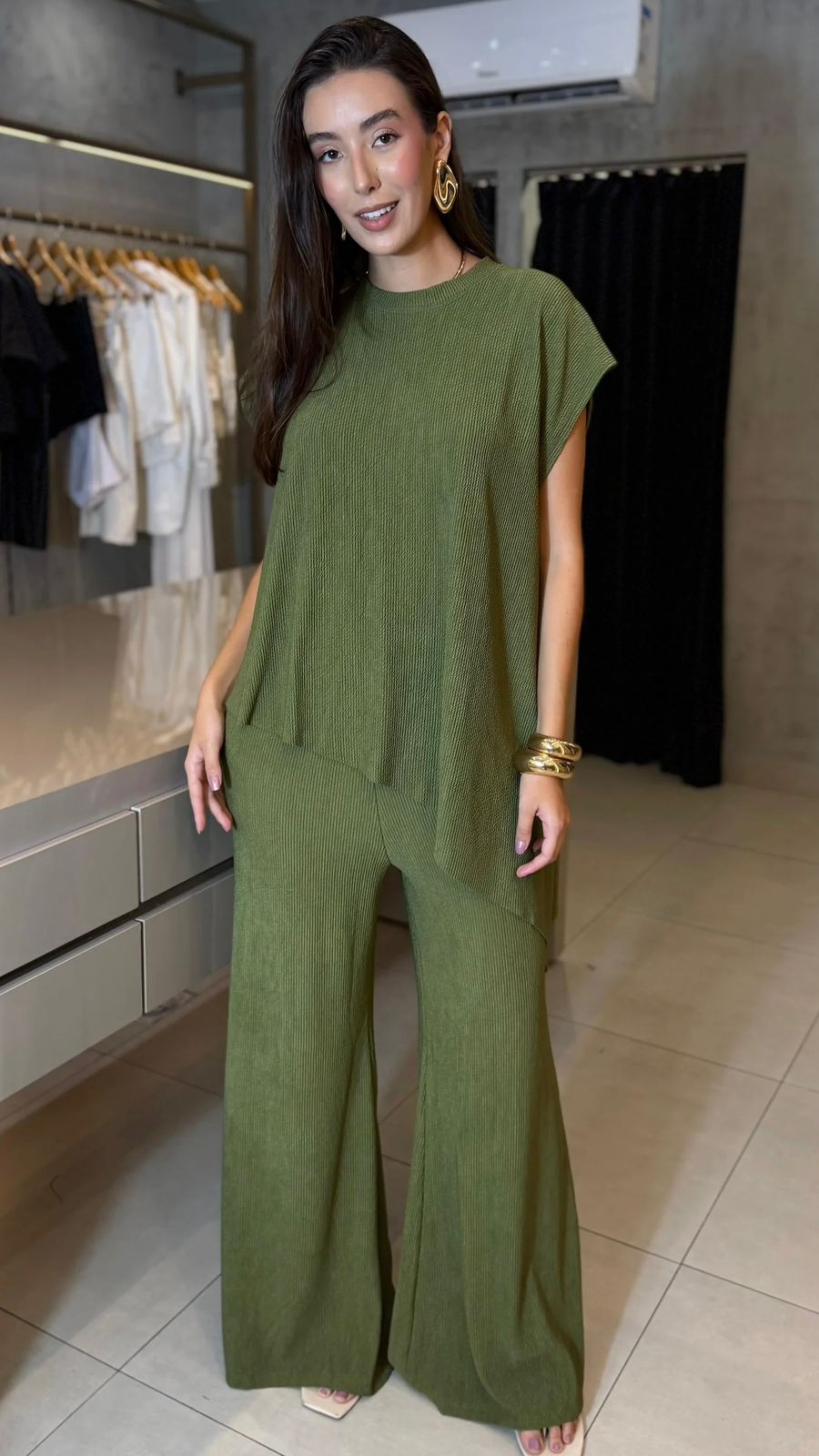 CONJUNTO ASSIMETRICO