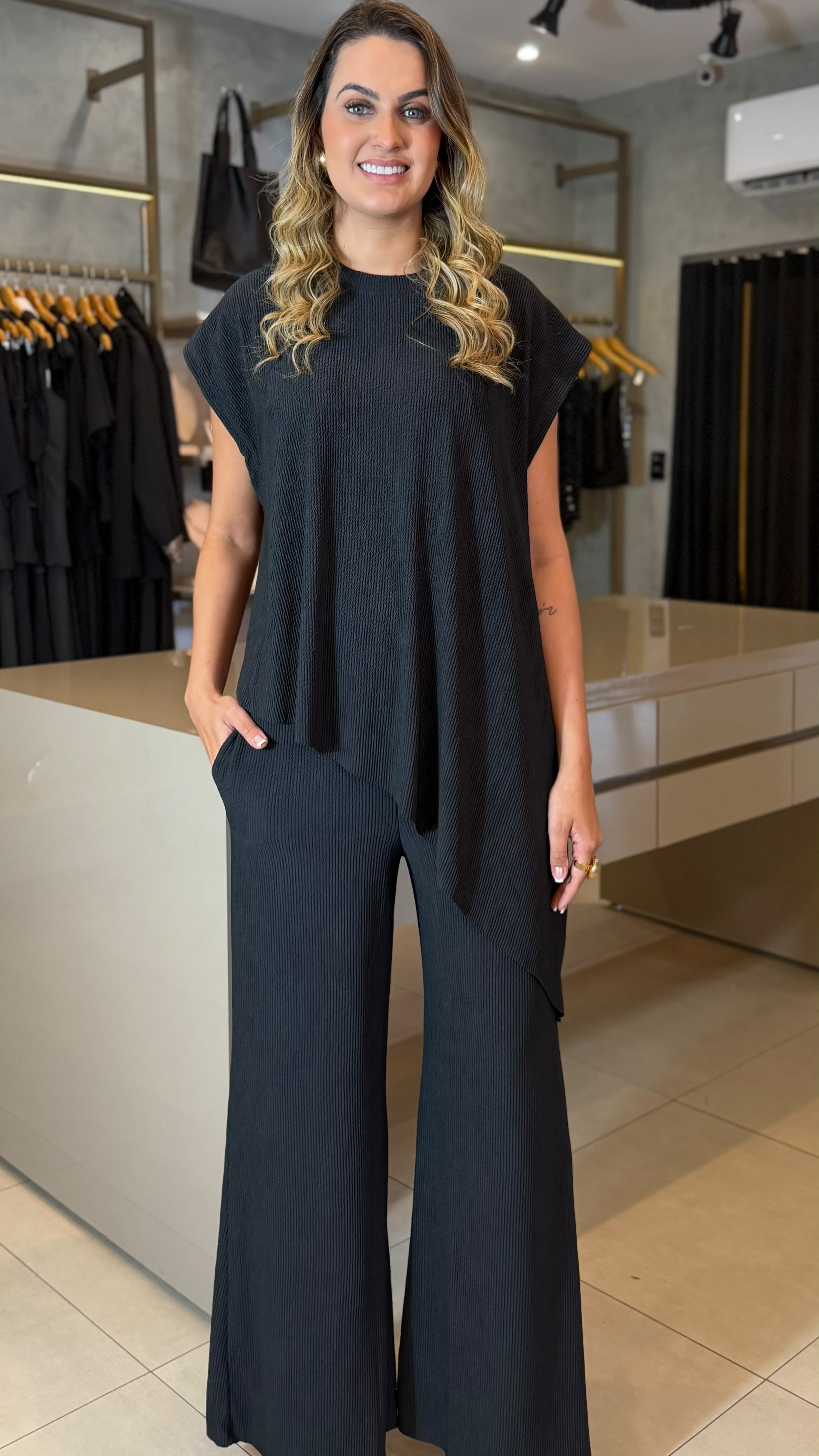 CONJUNTO ASSIMETRICO