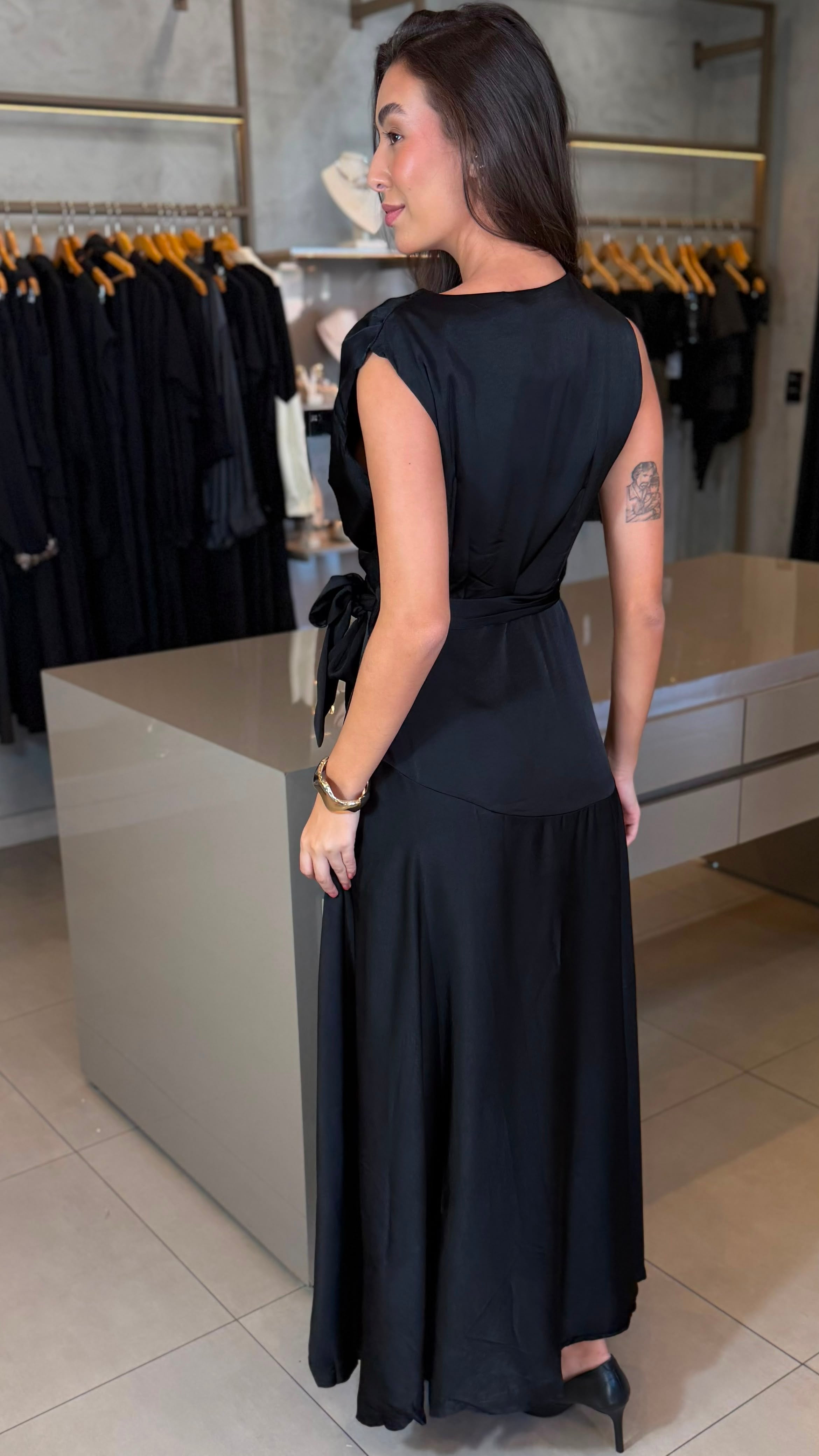 VESTIDO SERENA CETIM