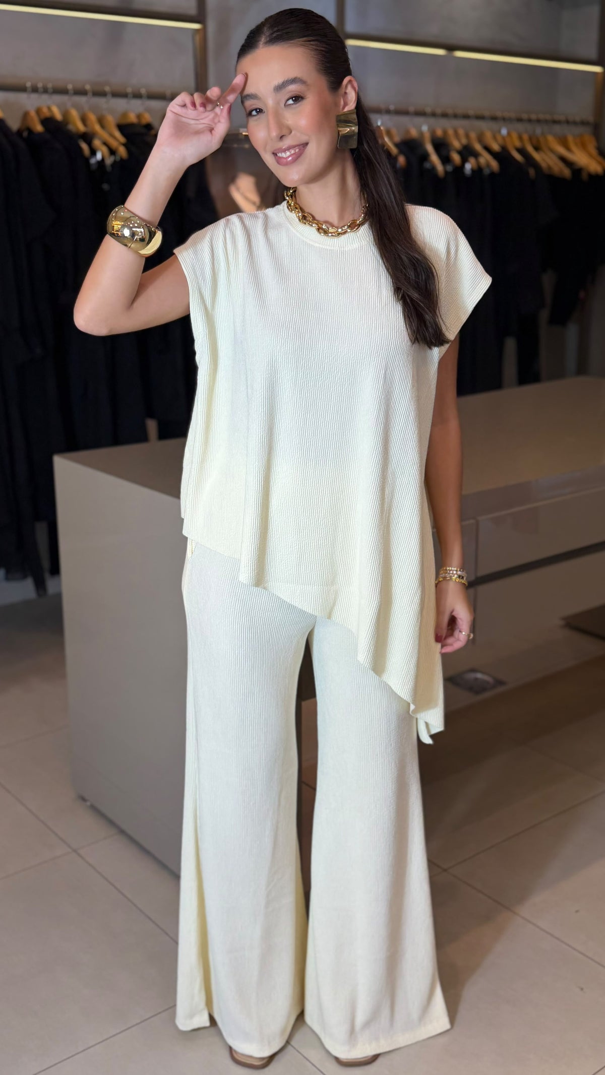 CONJUNTO ASSIMETRICO