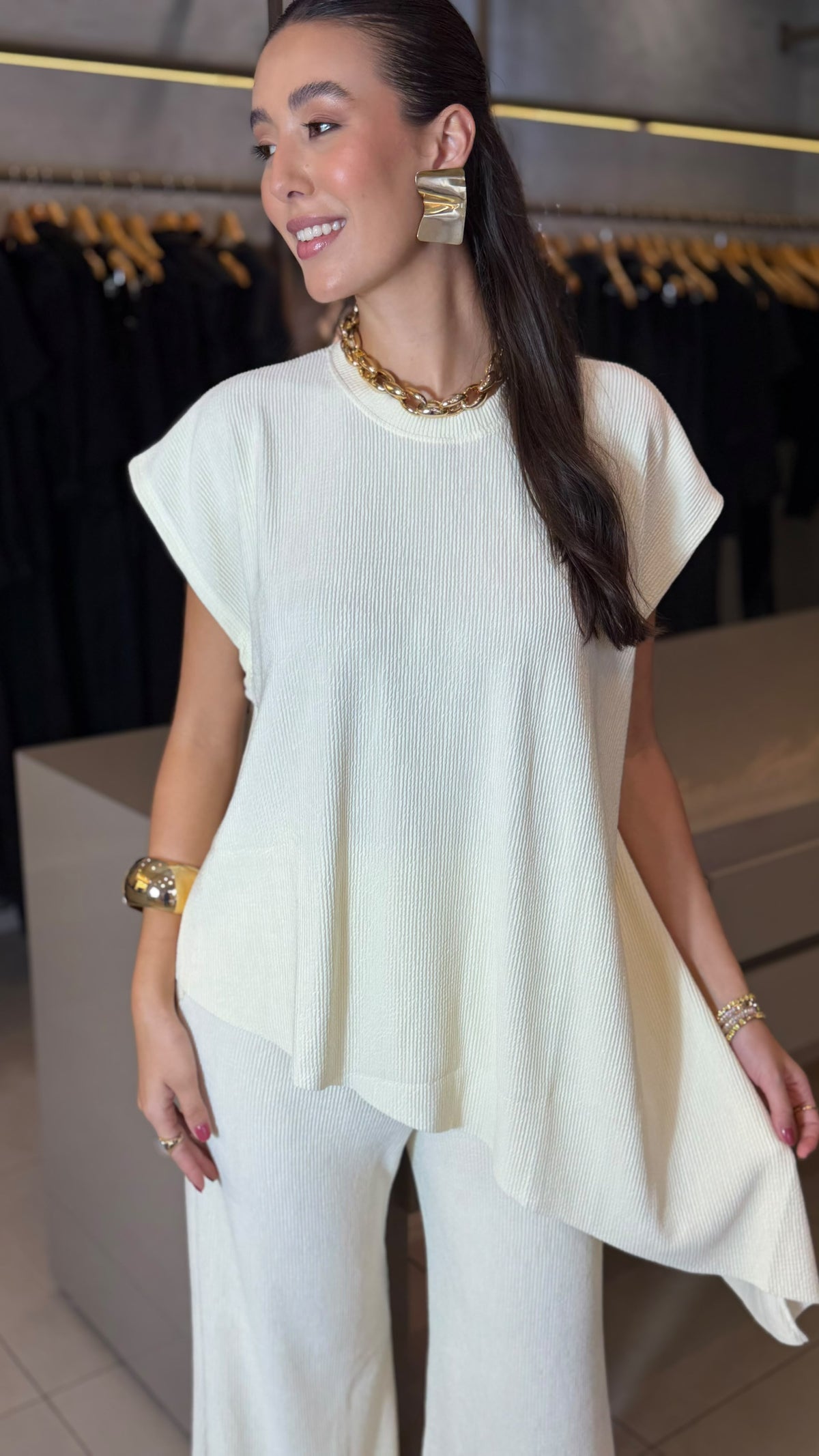 CONJUNTO ASSIMETRICO