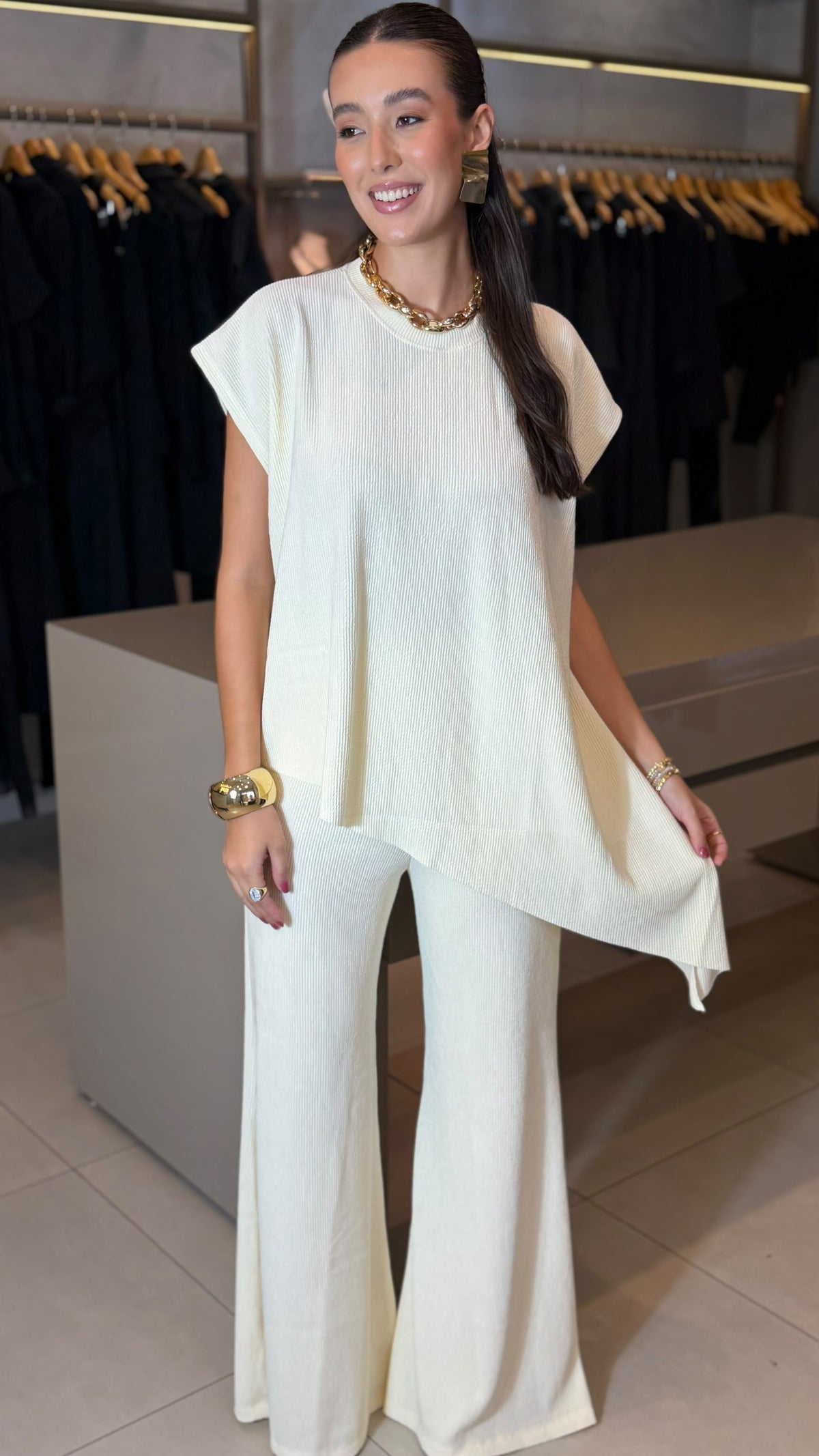 CONJUNTO ASSIMETRICO