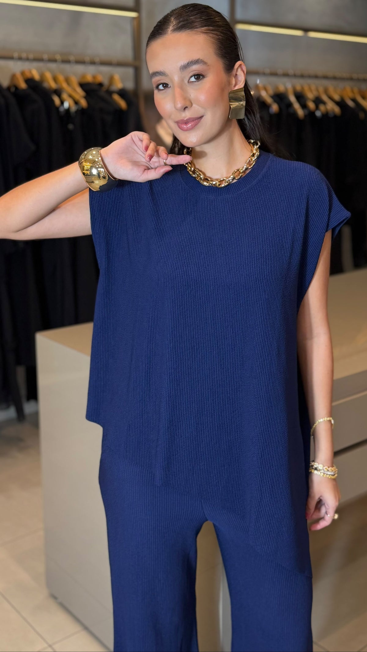 CONJUNTO ASSIMETRICO