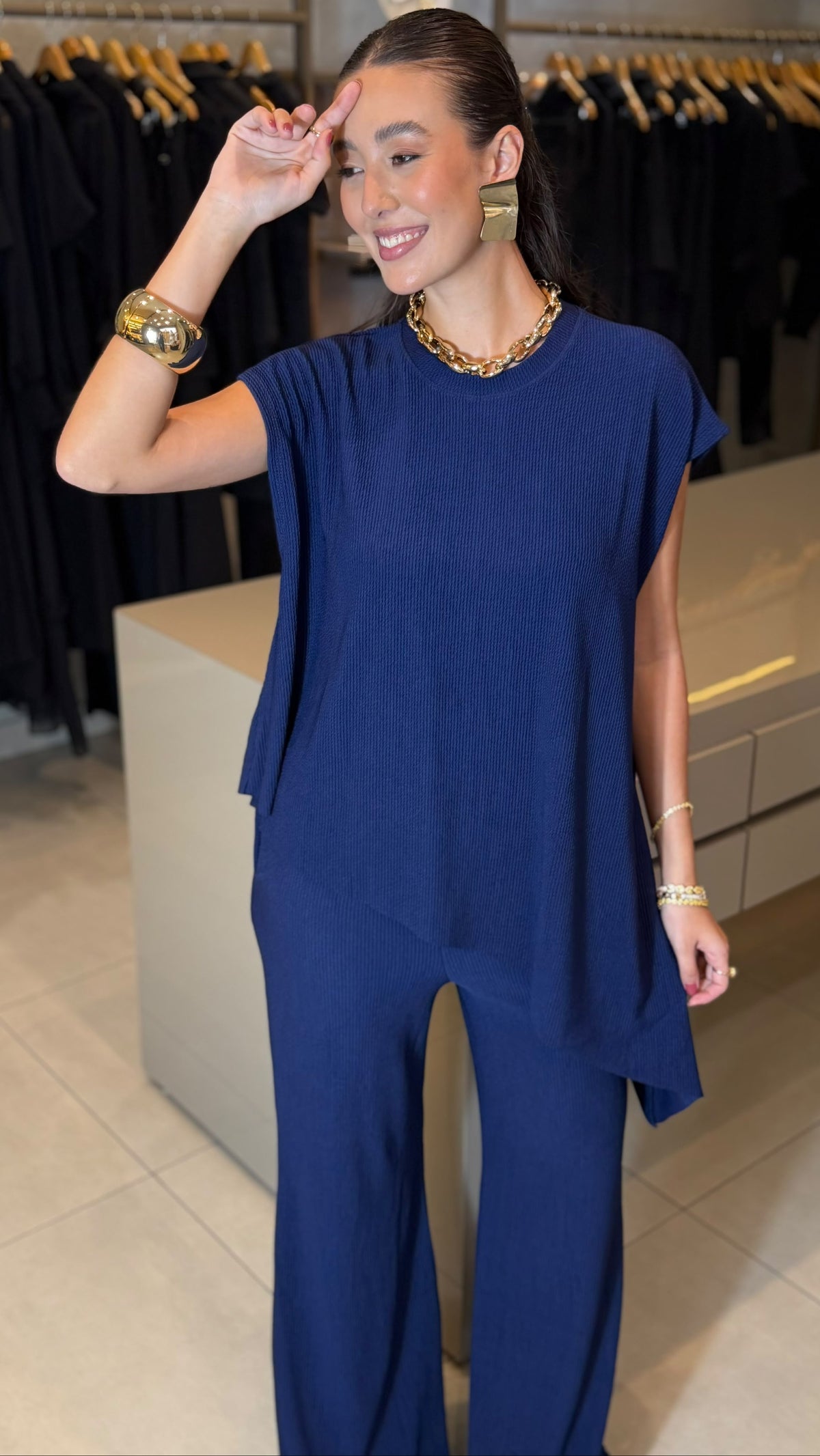 CONJUNTO ASSIMETRICO