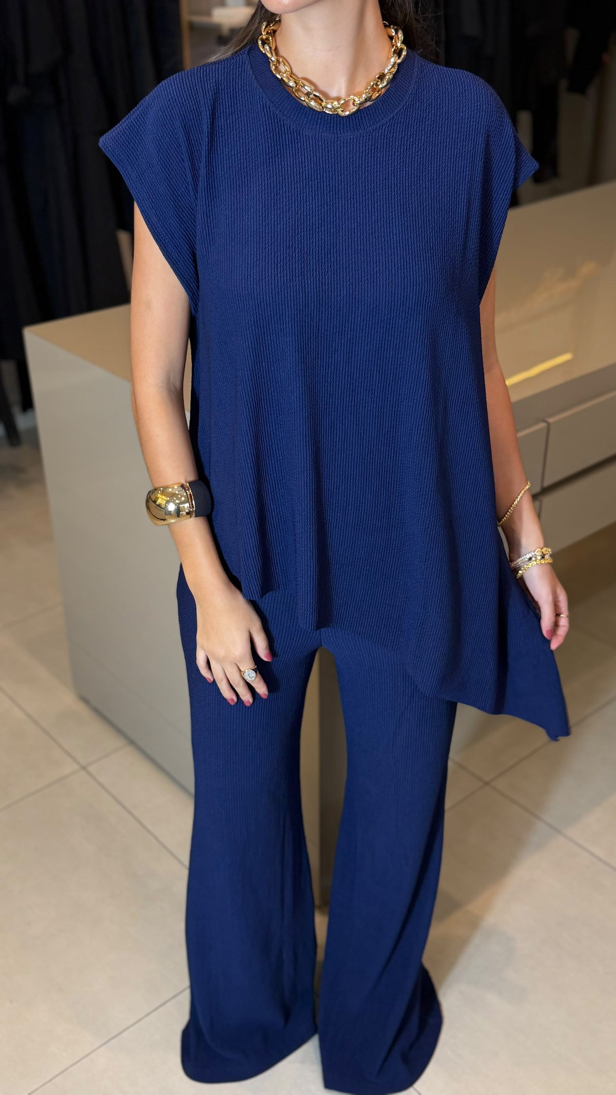 CONJUNTO ASSIMETRICO