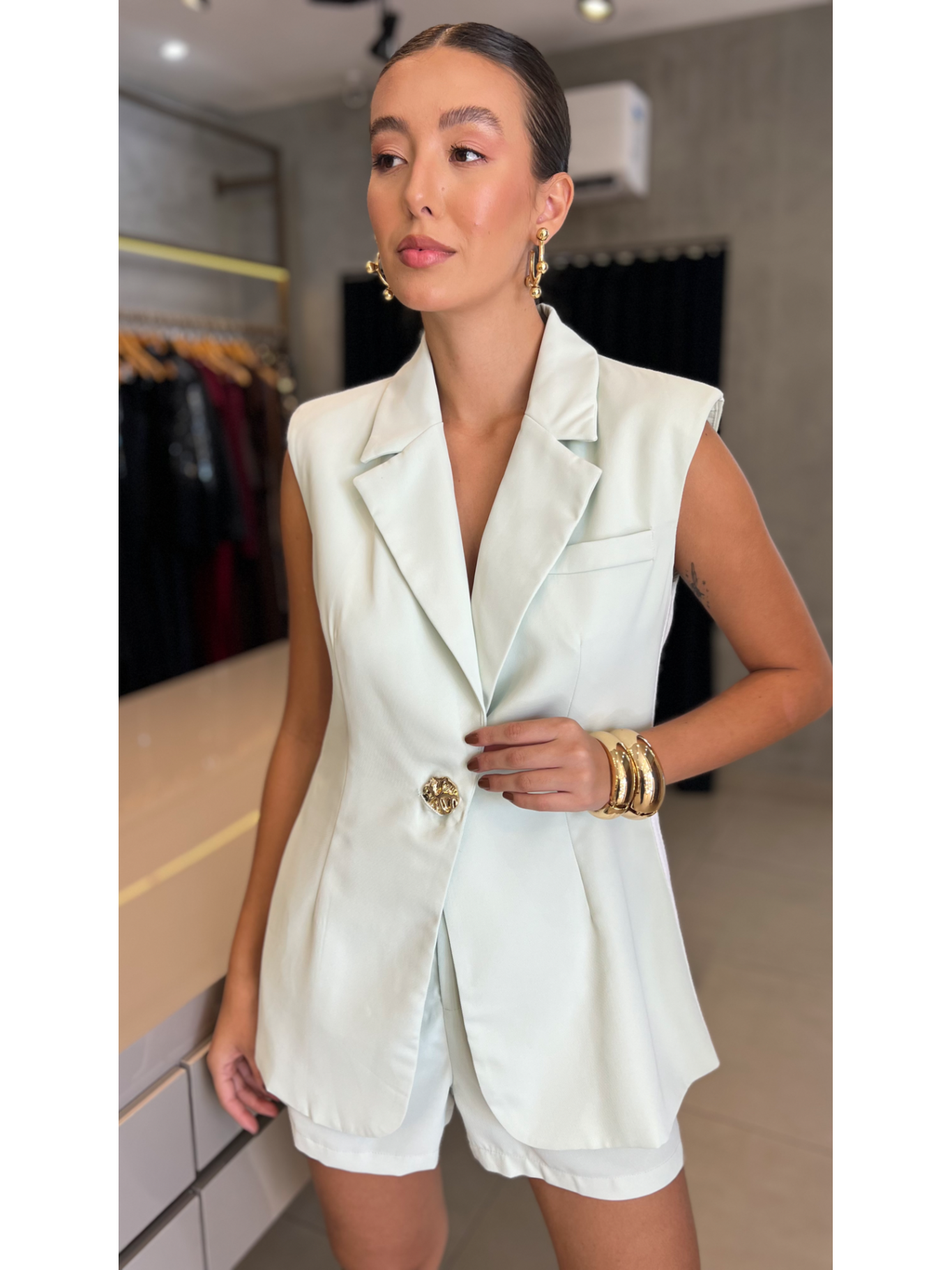 CONJUNTO COLETE SHORT LUMI