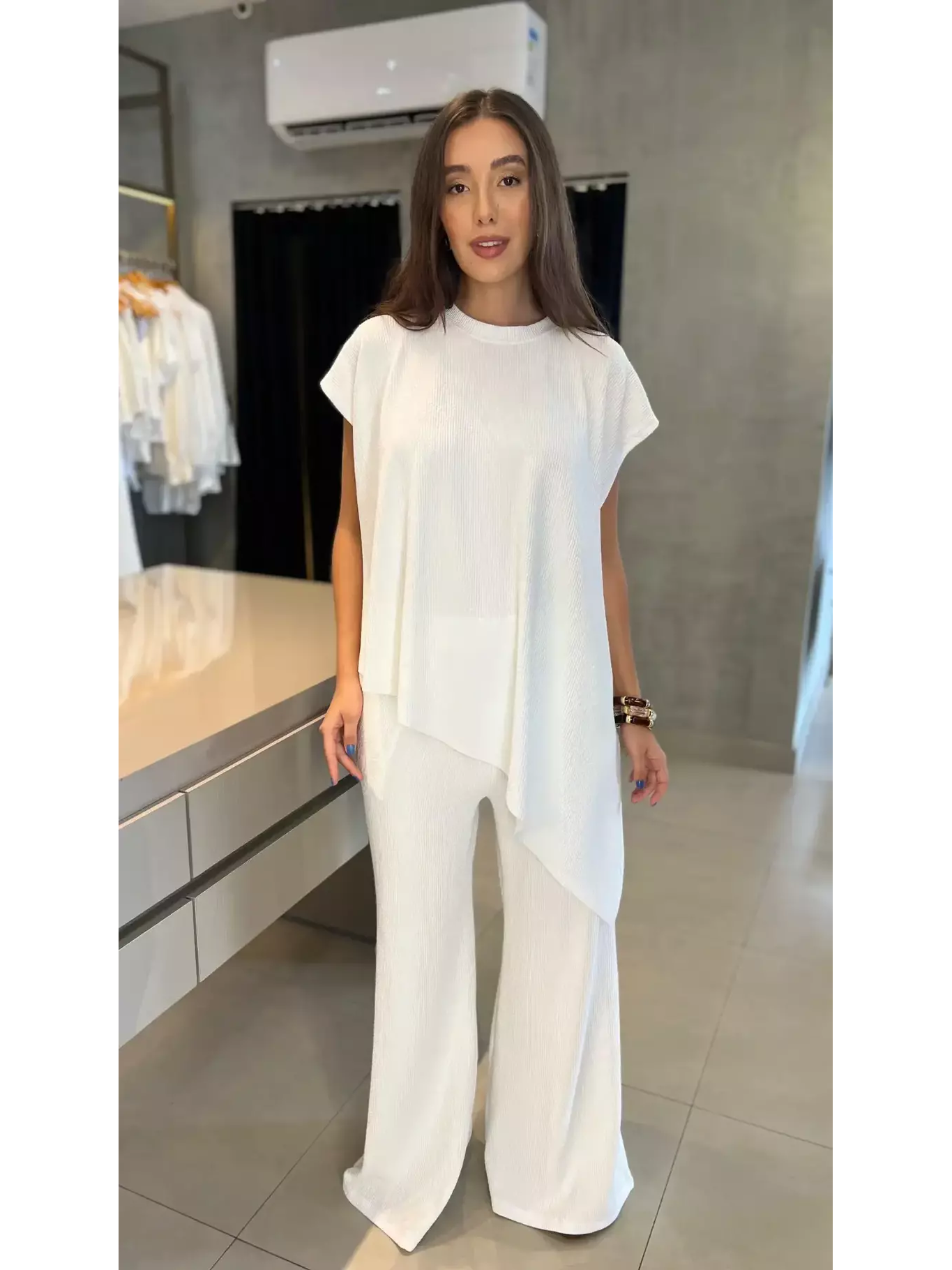 CONJUNTO ASSIMETRICO