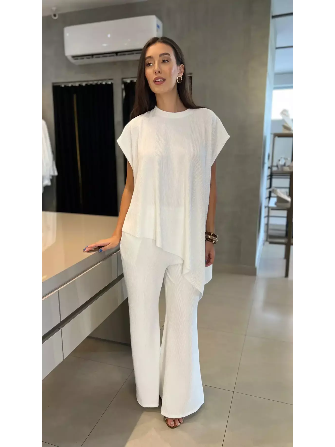 CONJUNTO ASSIMETRICO