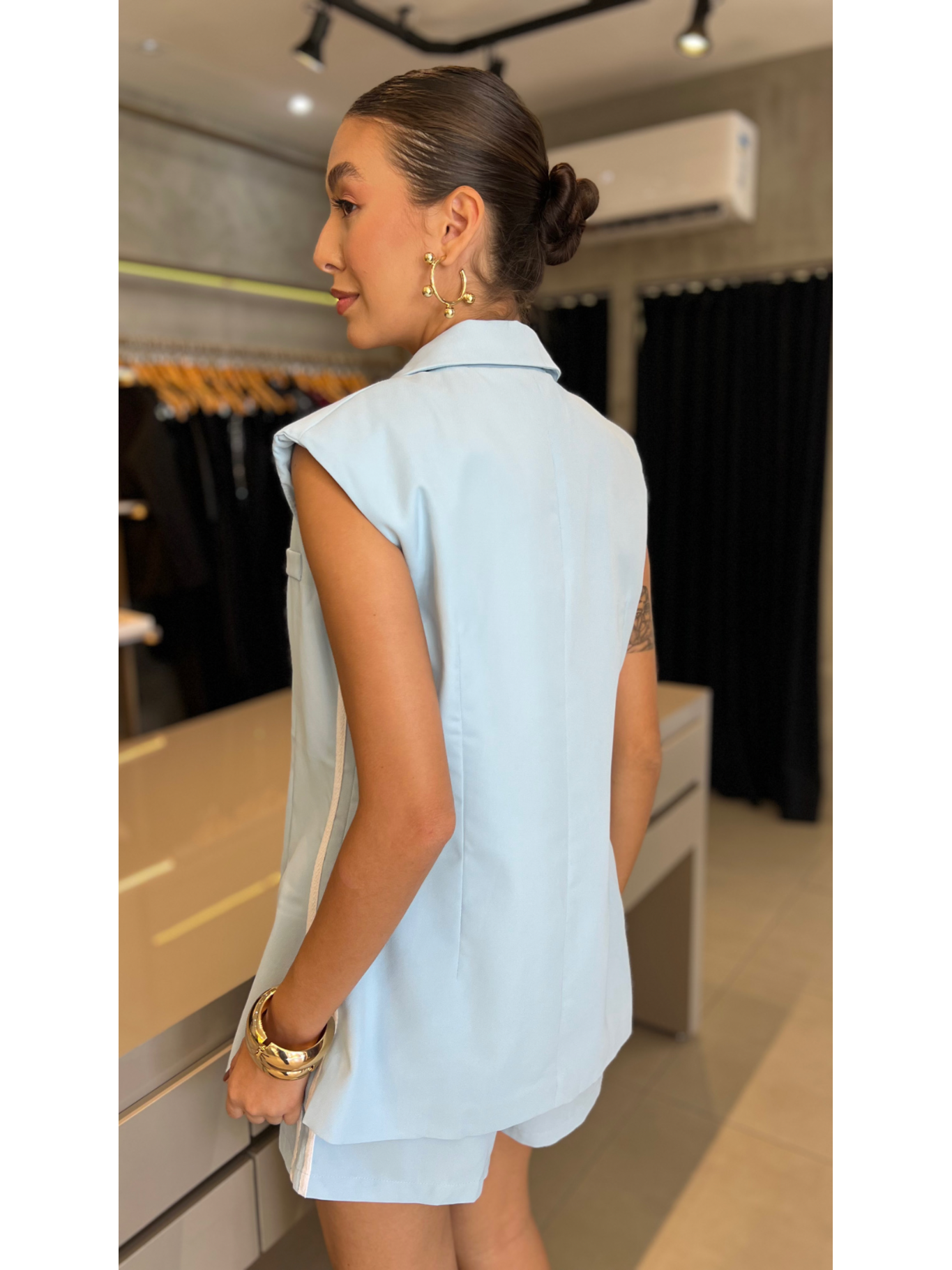 CONJUNTO COLETE SHORT LUMI