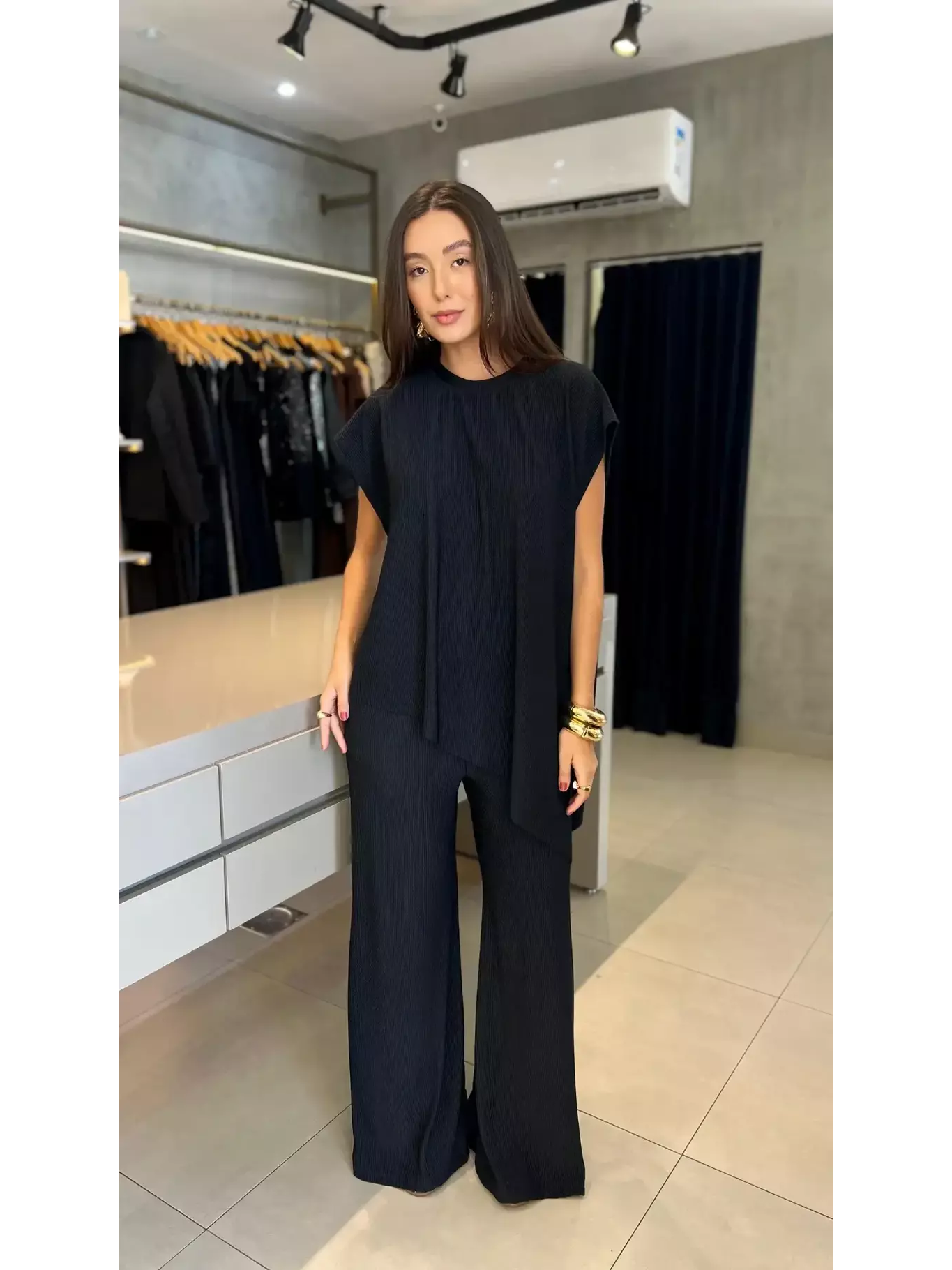 CONJUNTO ASSIMETRICO