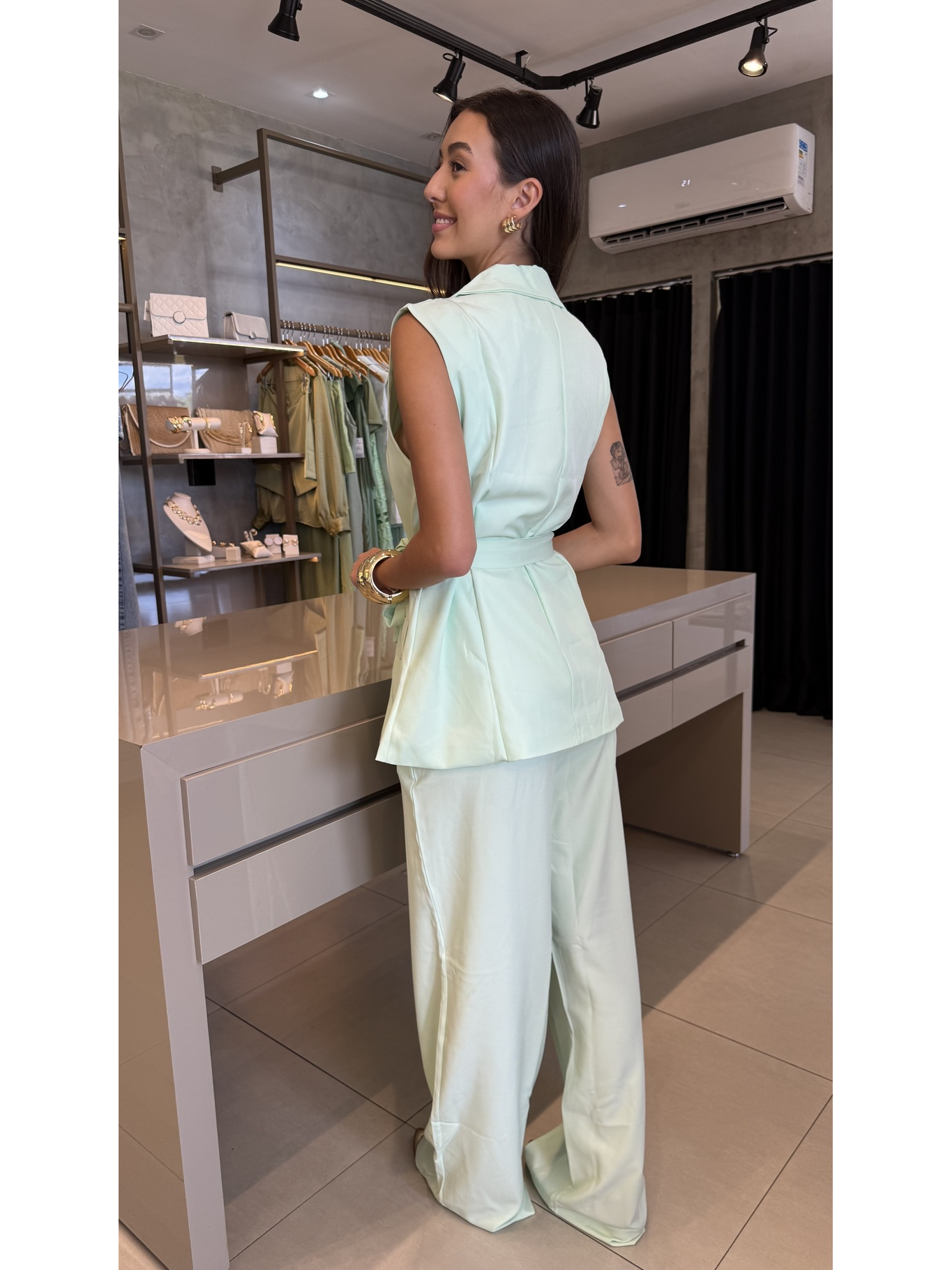 CONJUNTO AFAIATARIA LINE